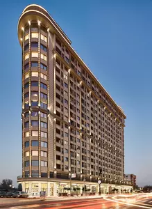 Adora Flatiron